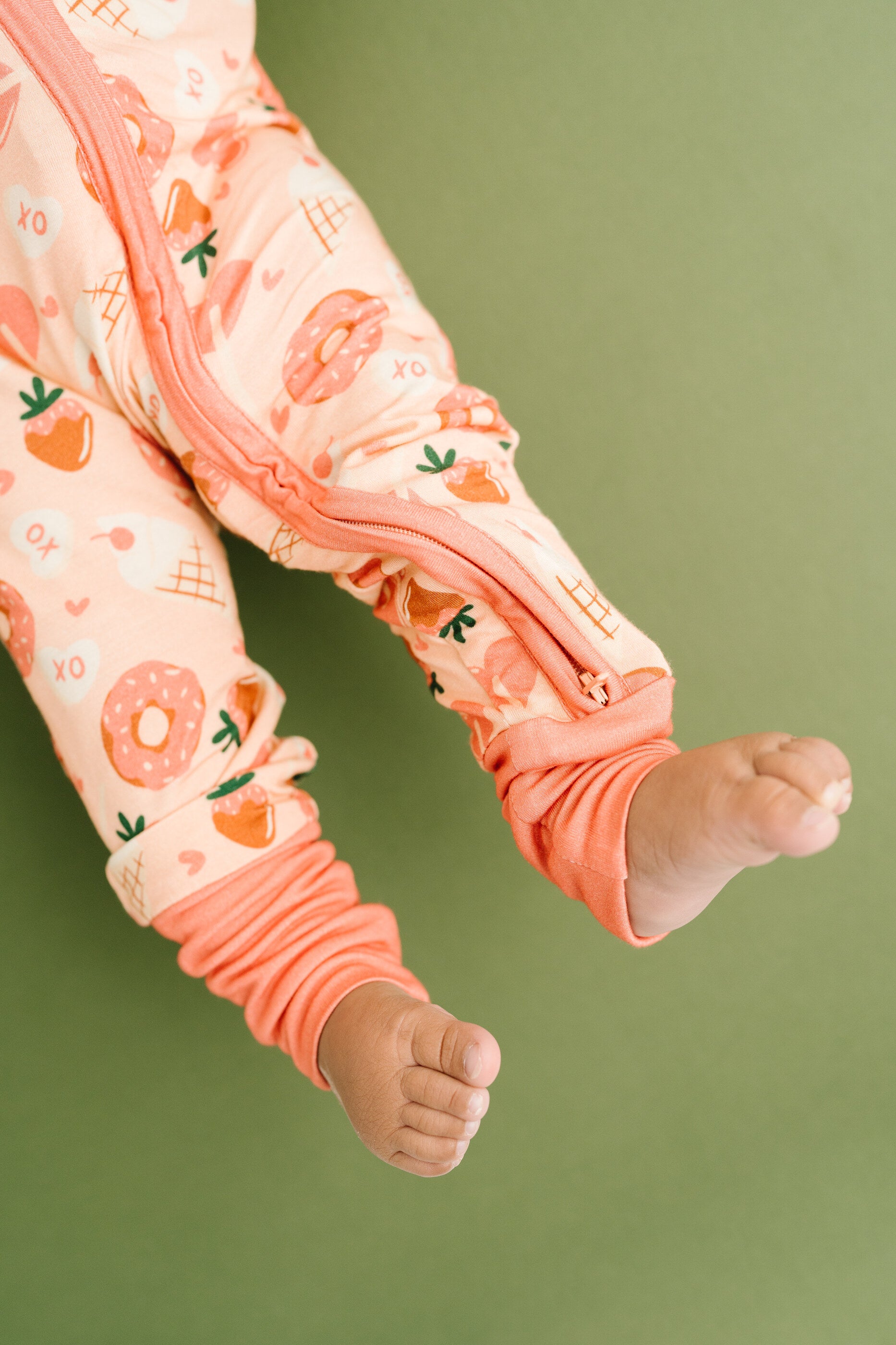 Sleepers with 2025 fold over feet